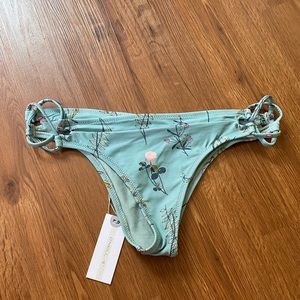 O’Neill bottoms